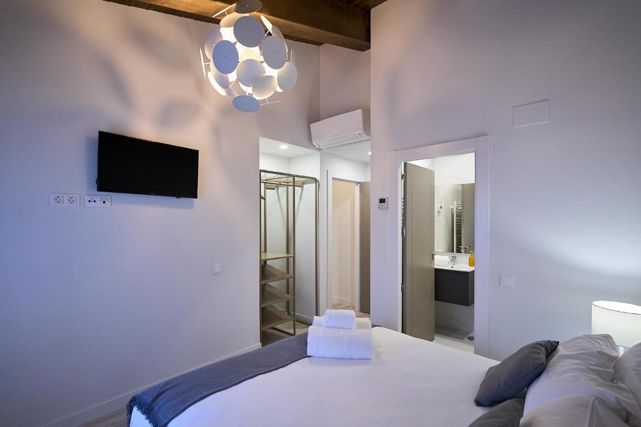Ines Luna Suites ซาลามังกา ภายนอก รูปภาพ
