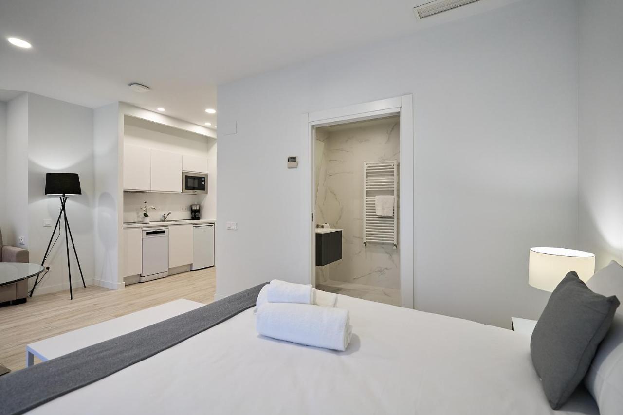 Ines Luna Suites ซาลามังกา ภายนอก รูปภาพ
