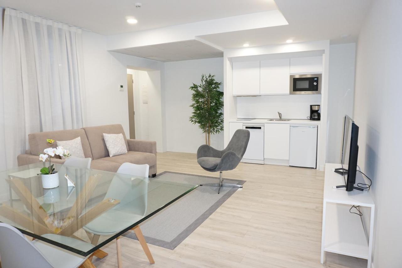 Ines Luna Suites ซาลามังกา ภายนอก รูปภาพ
